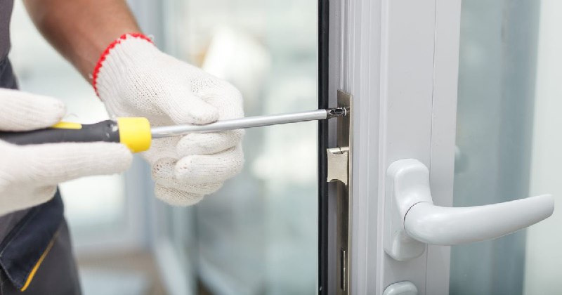 Сервисное обслуживание окон Бирск. Цена от 374 руб.